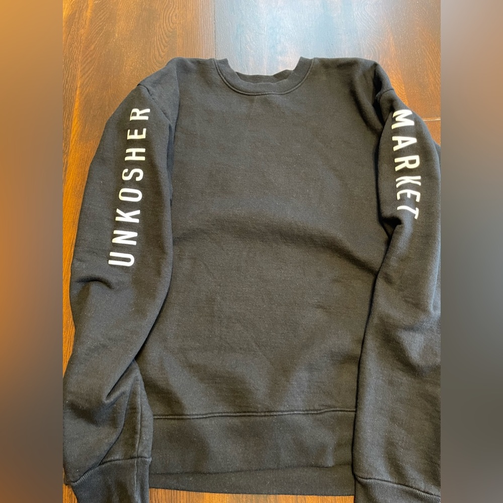 Unkosher Market Sweatshirt Women’s M/L Black Crew Spellout USA LA American basic